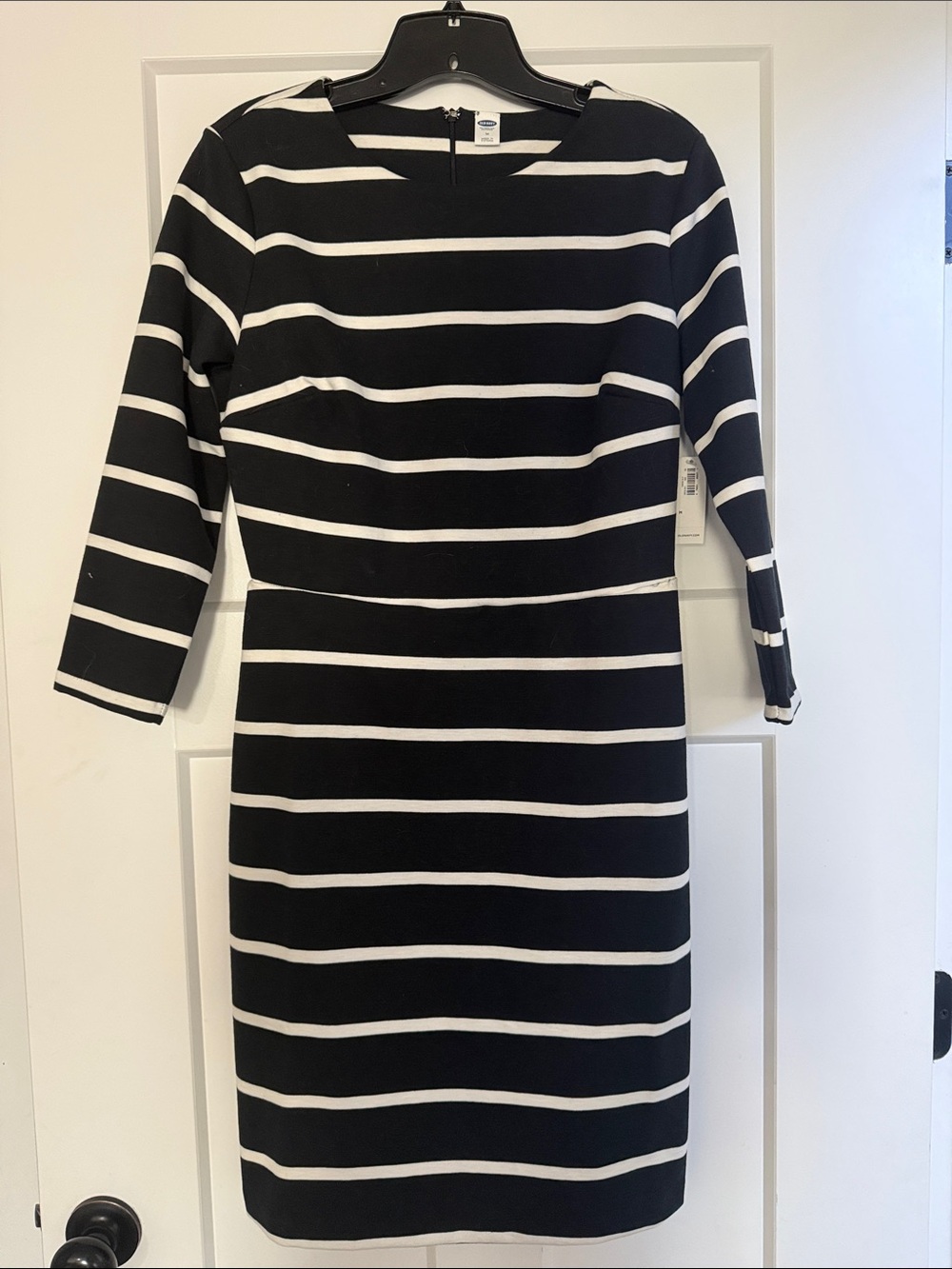 Old Navy Black & White Stripe Sheath Dress